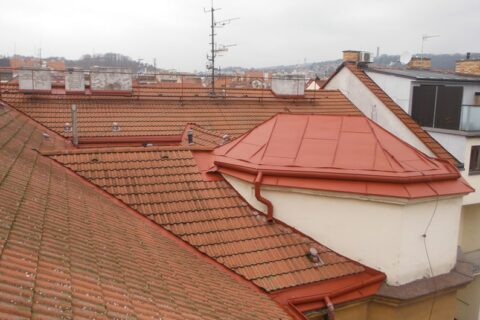 Nátěry klempířského oplechování, Praha Smíchov – Reference